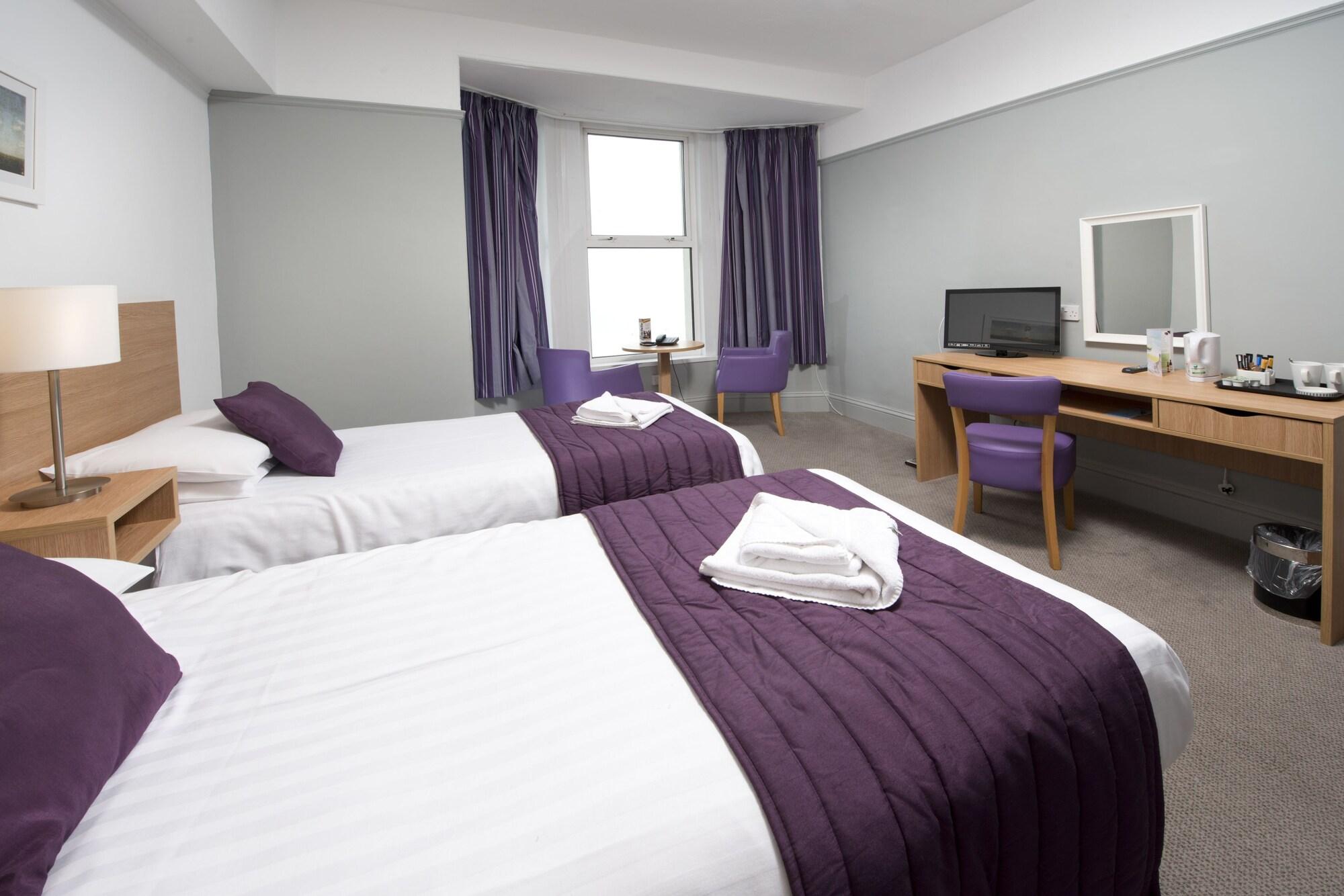 Ship And Castle Hotel Saint Mawes Buitenkant foto