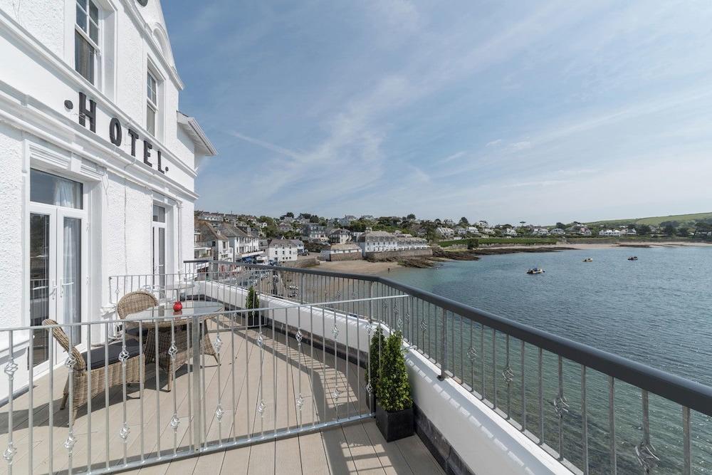 Ship And Castle Hotel Saint Mawes Buitenkant foto